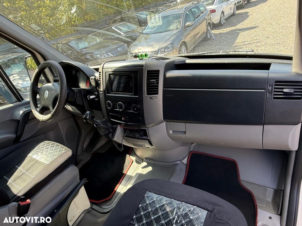Volkswagen Crafter - 12