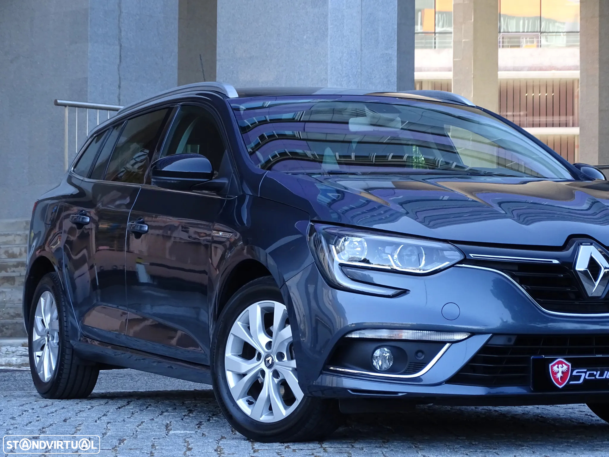 Renault Mégane Sport Tourer 1.5 Blue dCi Limited - 14