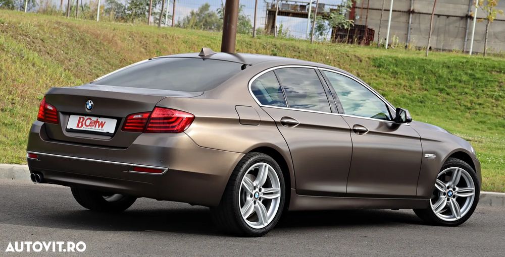BMW Seria 5 520d - 14