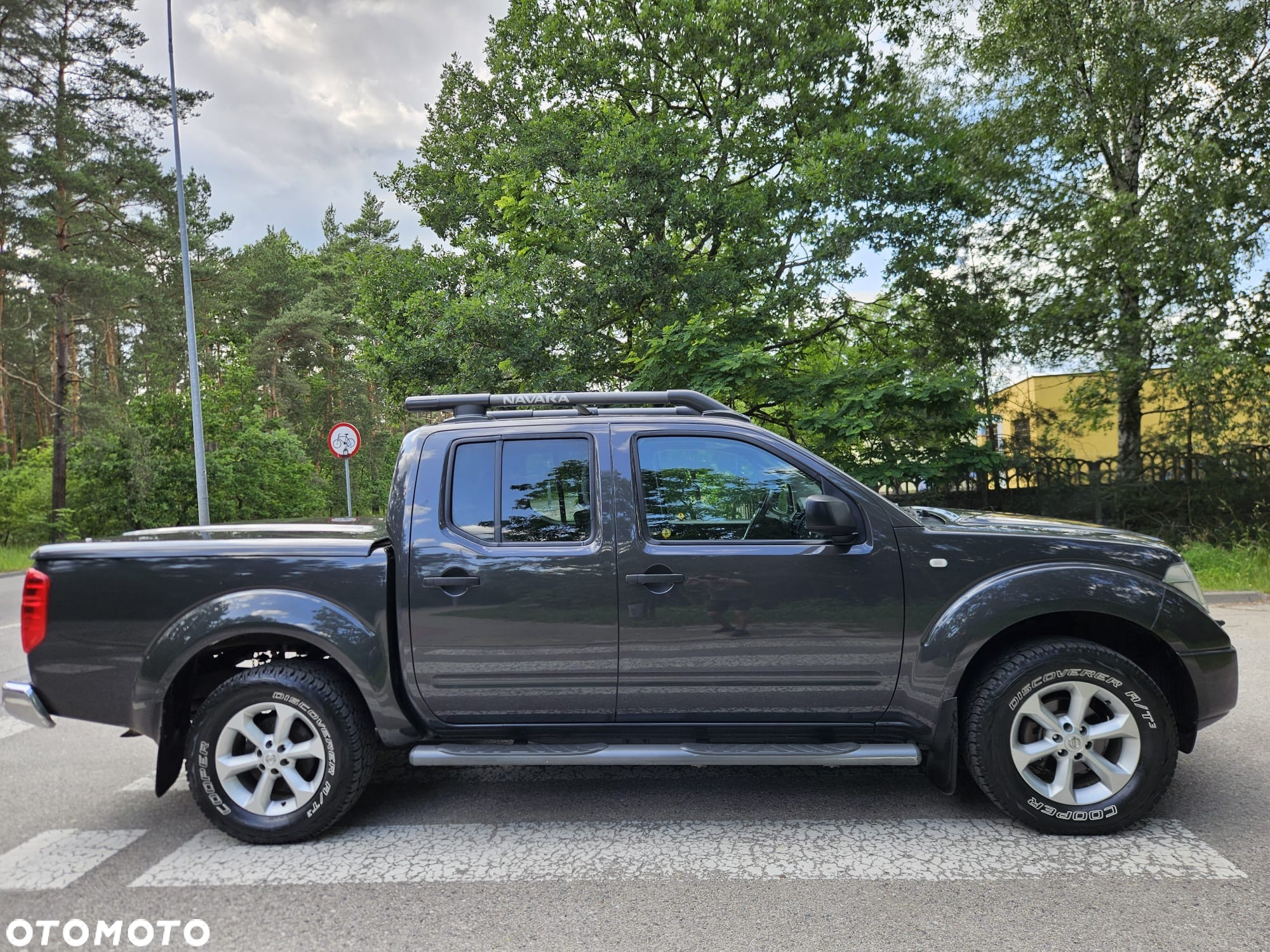 Nissan Navara 2.5 D Platinum - 4
