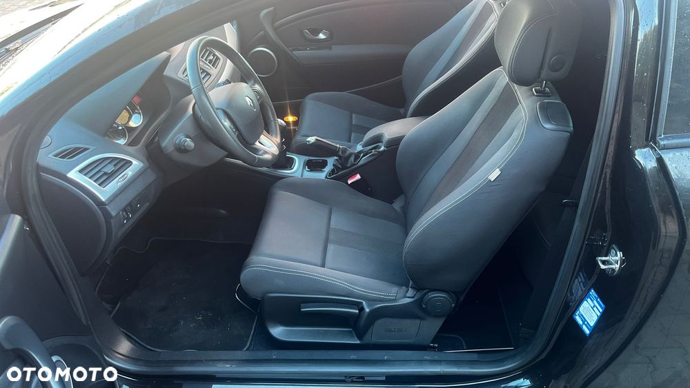 Renault Megane TCe 180 Dynamique - 14