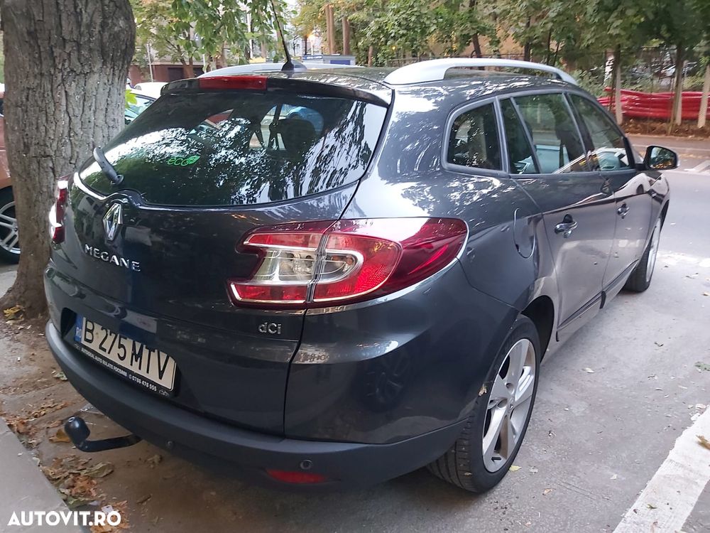 Renault Megane 2012 photo 2