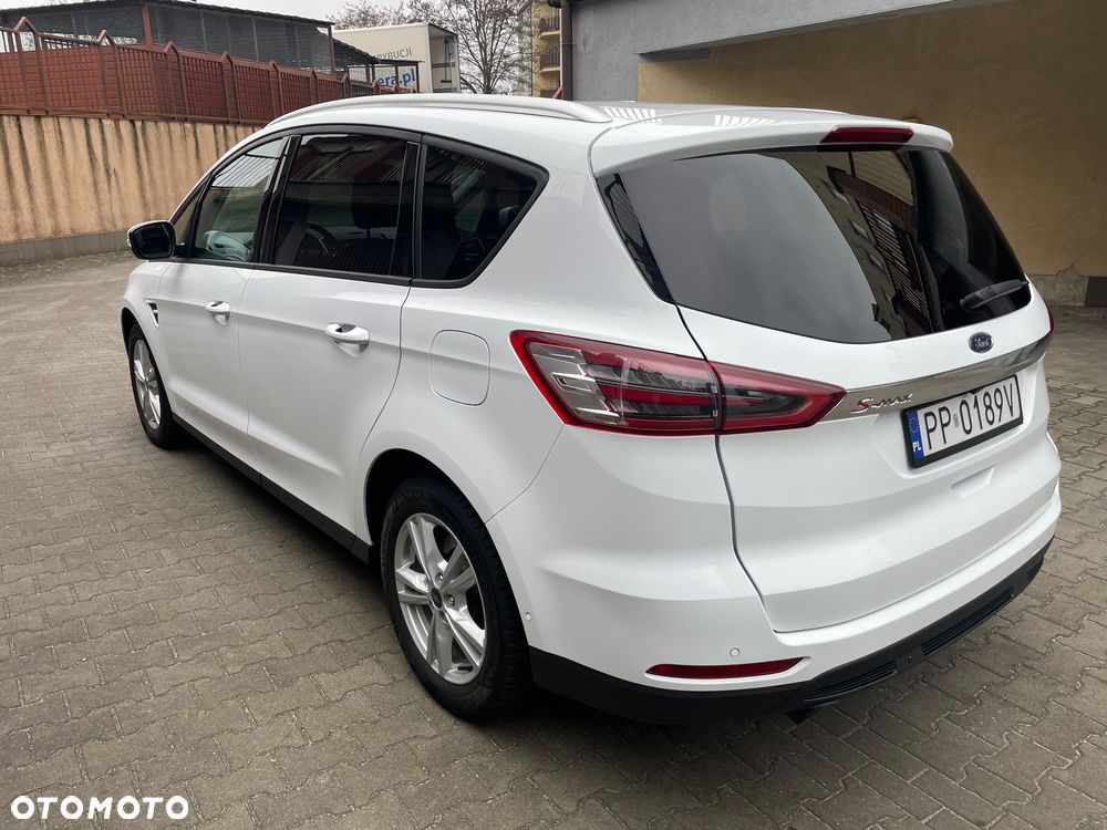 Ford S-Max - 9