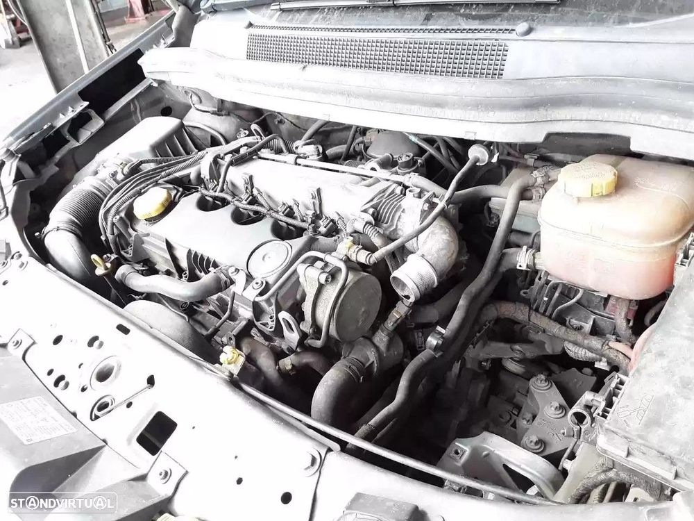 MOTOR COMPLETO OPEL ZAFIRA B 2008 -Z19DT - 3