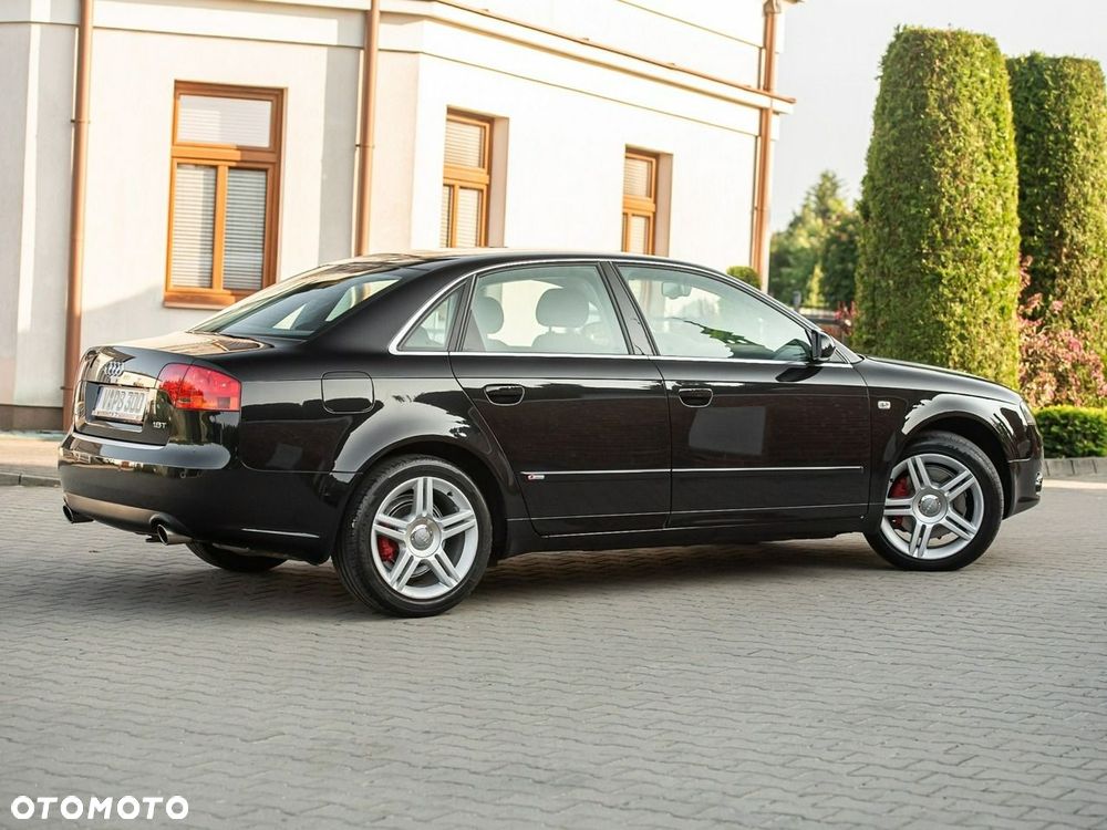 Audi A4 Limousine 1.8 T - 17