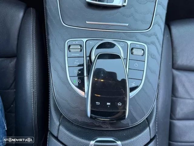 Mercedes-Benz E 220 d AMG Line - 51