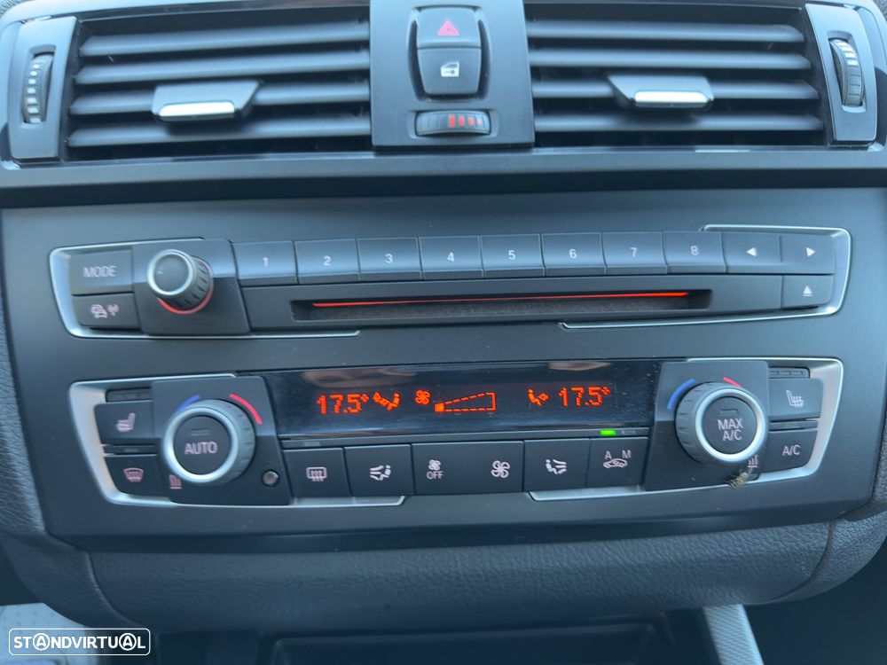 BMW 118 d Pack M - 17