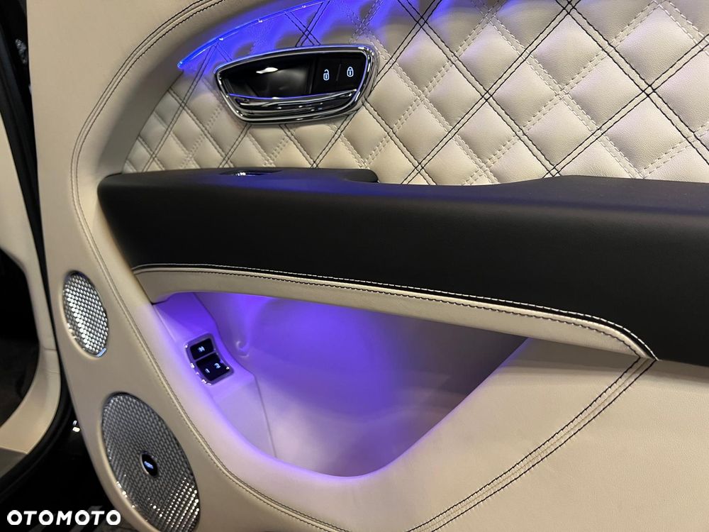Bentley Bentayga - 9