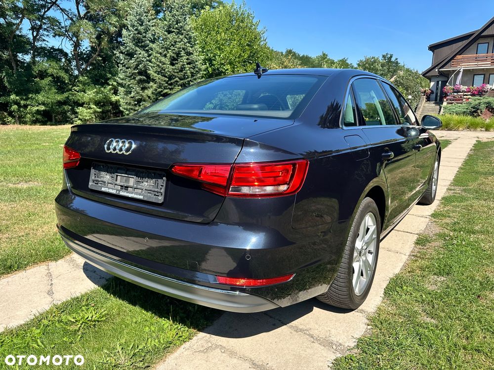 Audi A4 Limousine 2.0 TDI ultra - 4