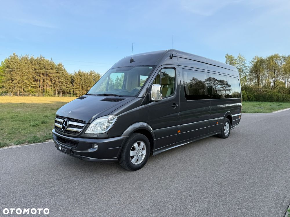 Mercedes-Benz Sprinter - 11