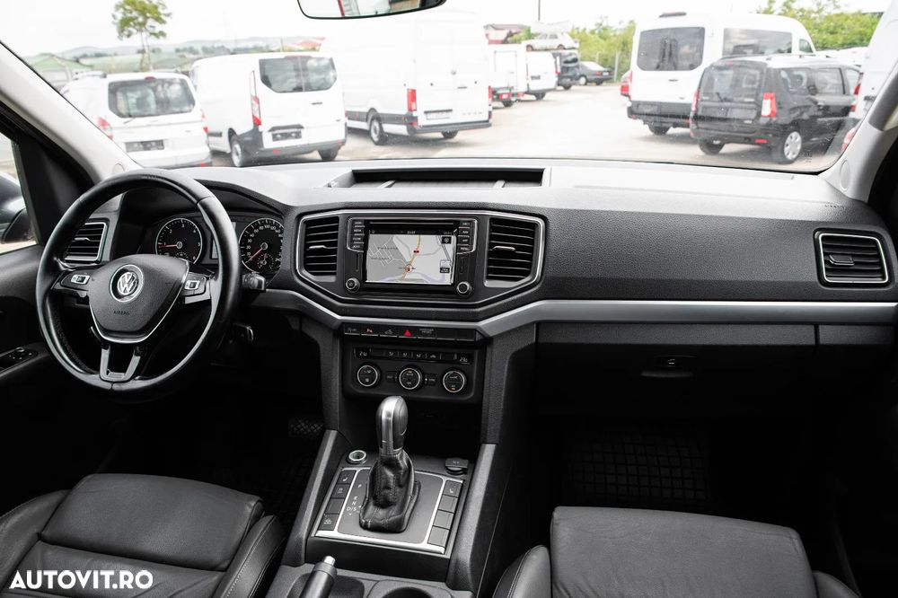 Volkswagen Amarok 4M Aventura Aut. - 24