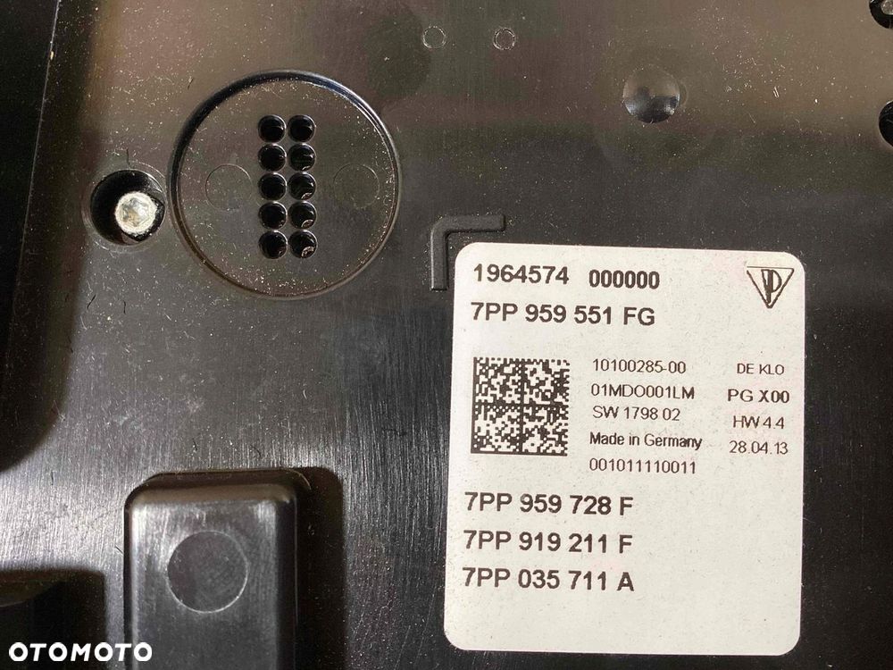 PORSCHE CAYENNE 7PP LAMPKA PODSUFITKI 7PP959551JL 7PP868404JE 7pp9193175q0 - 7