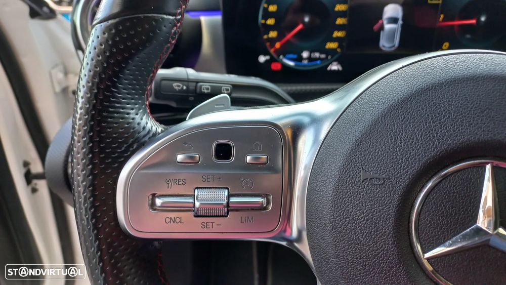 Mercedes-Benz A 180 d AMG Line Aut. - 19