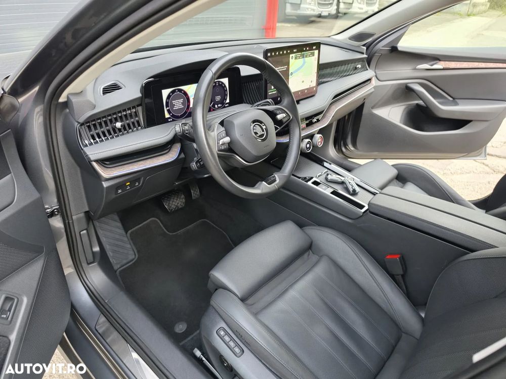 Skoda Superb 2.0 TDI DSG Active - 37