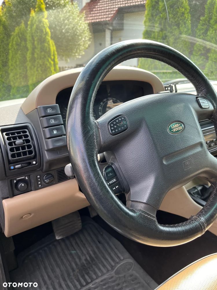 Land Rover Discovery - 5