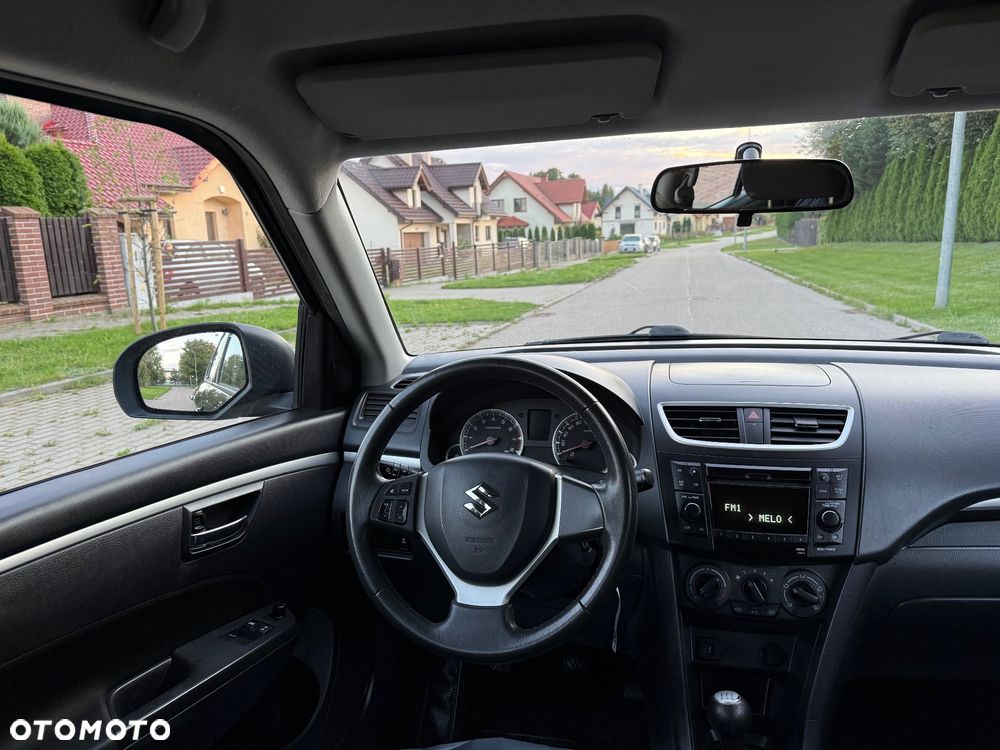 Suzuki Swift - 9