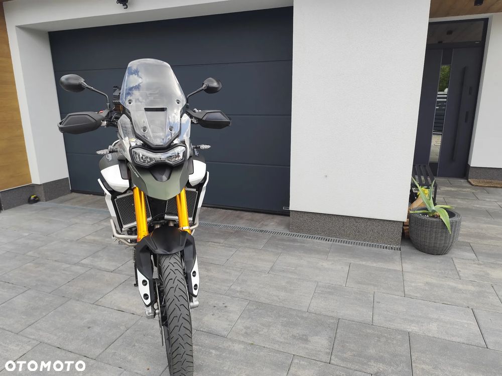 Triumph Tiger - 11