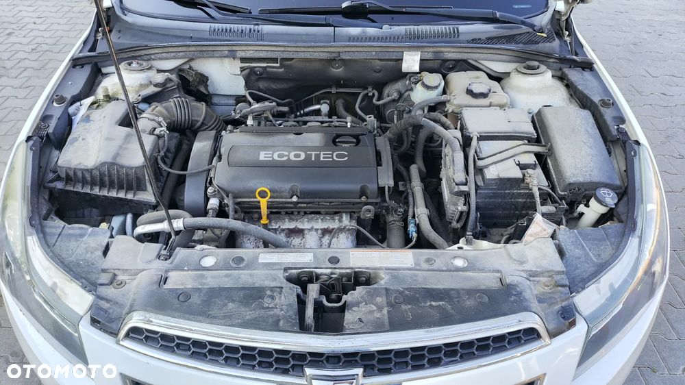 Chevrolet Cruze 1.8 LT - 21