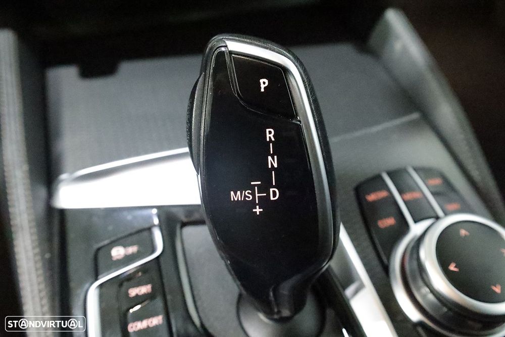 BMW 520 d Pack M Auto - 15