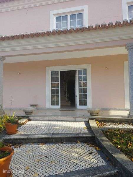 Moradia independente, c/ Acabamentos e Conforto excepcionais Tondela - Grande imagem: 3/12