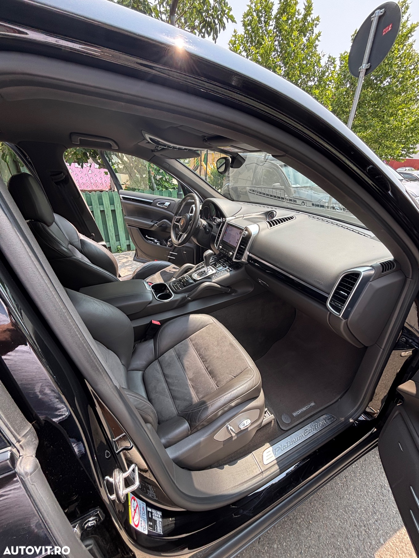 Porsche Cayenne Diesel Platinum Edition - 6