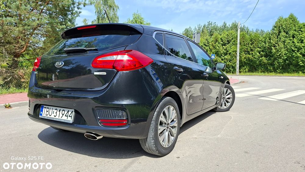 Kia Ceed 1.6 GDI Platinum Edition - 4