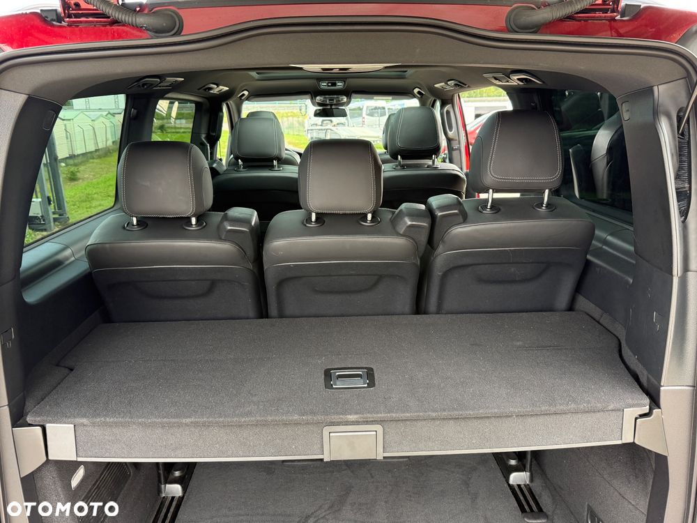 Mercedes-Benz Klasa V 300 d 4-Matic Avantgarde 9G-Tronic (d³ugi) - 19