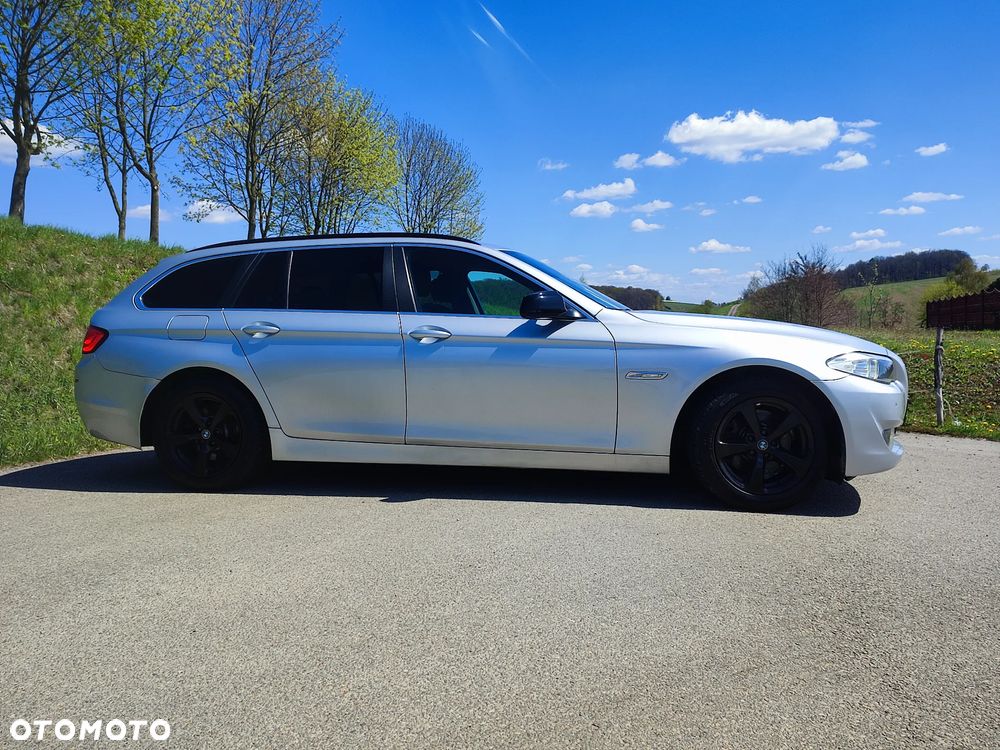 BMW Seria 5 520d - 17