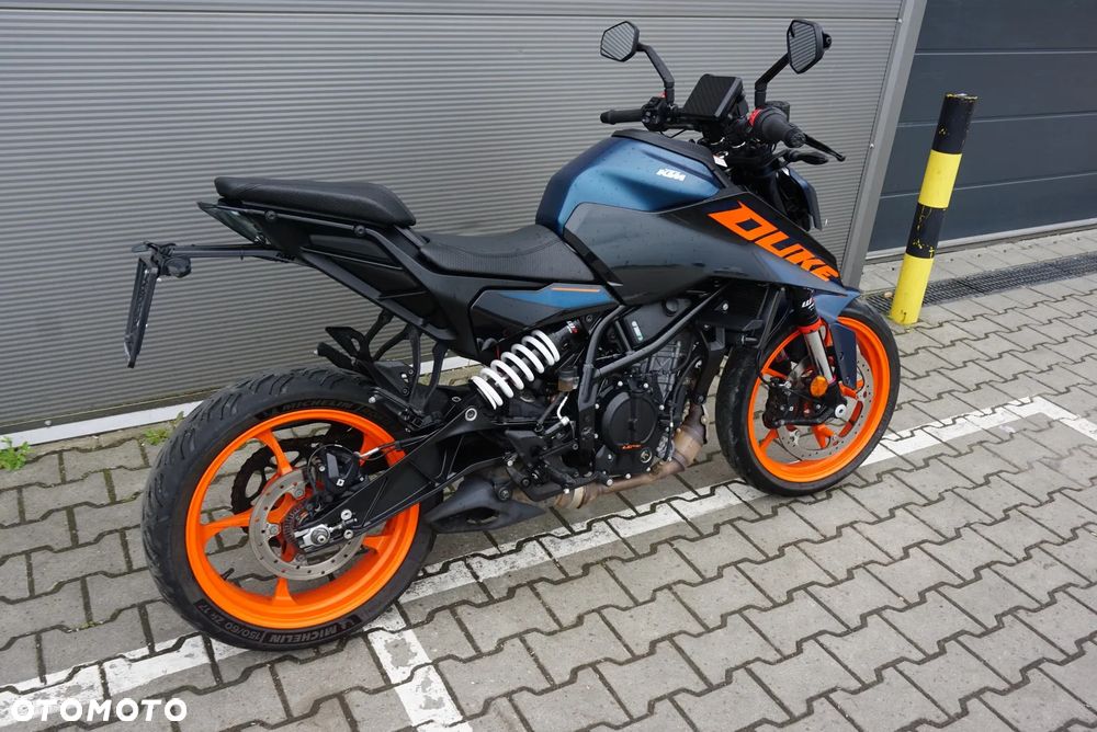 KTM Duke - 3