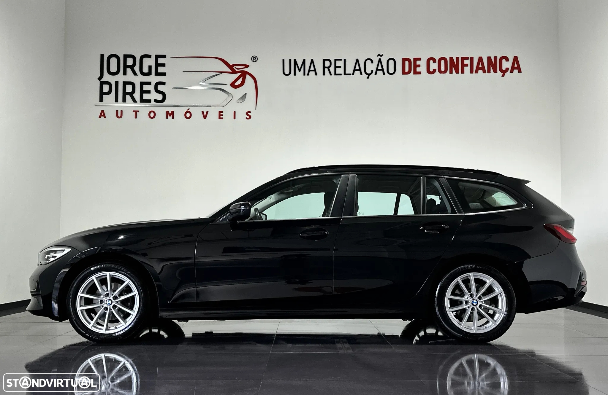 BMW 318 d Touring Line Luxury Auto - 4