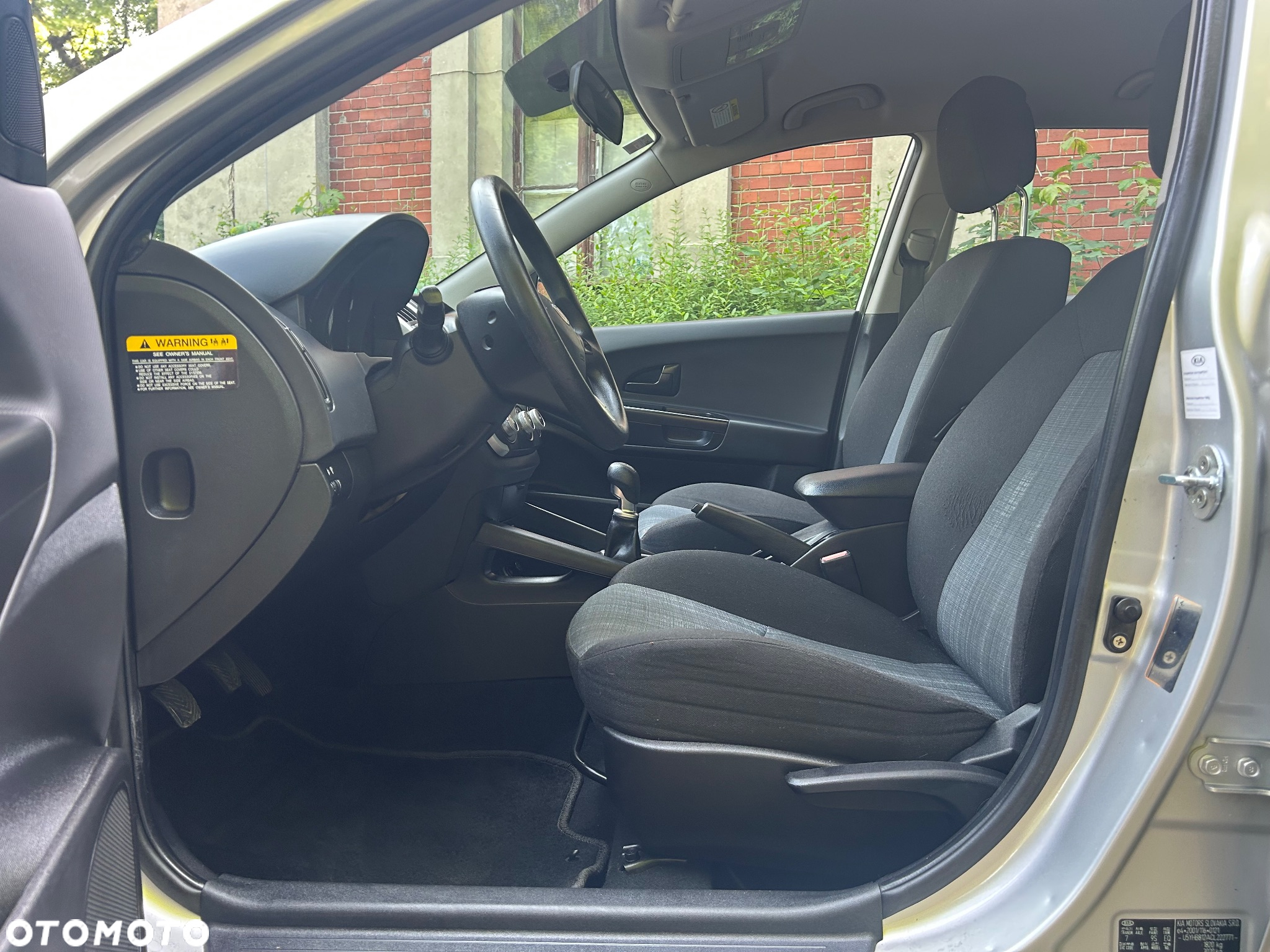 Kia Ceed 1.6 CVVT SW Dream-Team Edition - 13