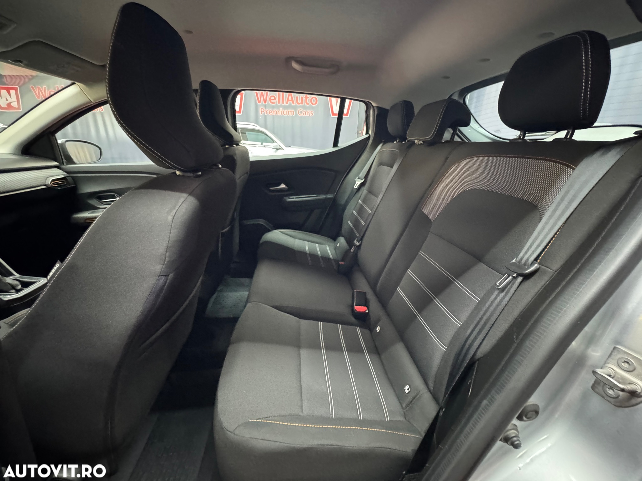 Dacia Sandero - 16