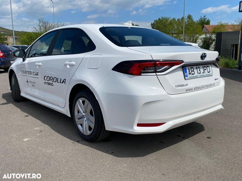 TOYOTA Corolla 2026 — imagine 3