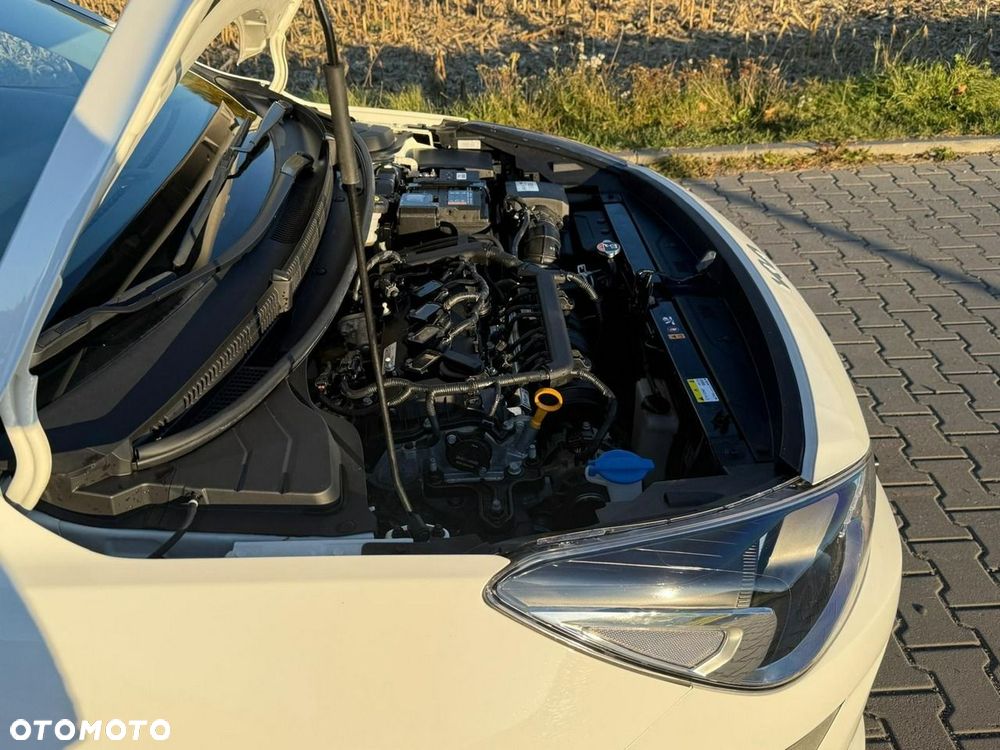 Kia Rio 1.2 M - 8