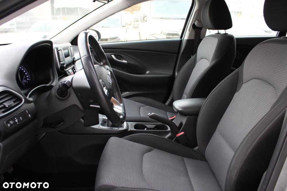 Hyundai i30 - 9