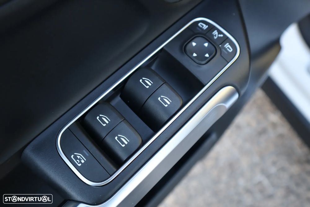 Mercedes-Benz EQB 250 Progressive - 16
