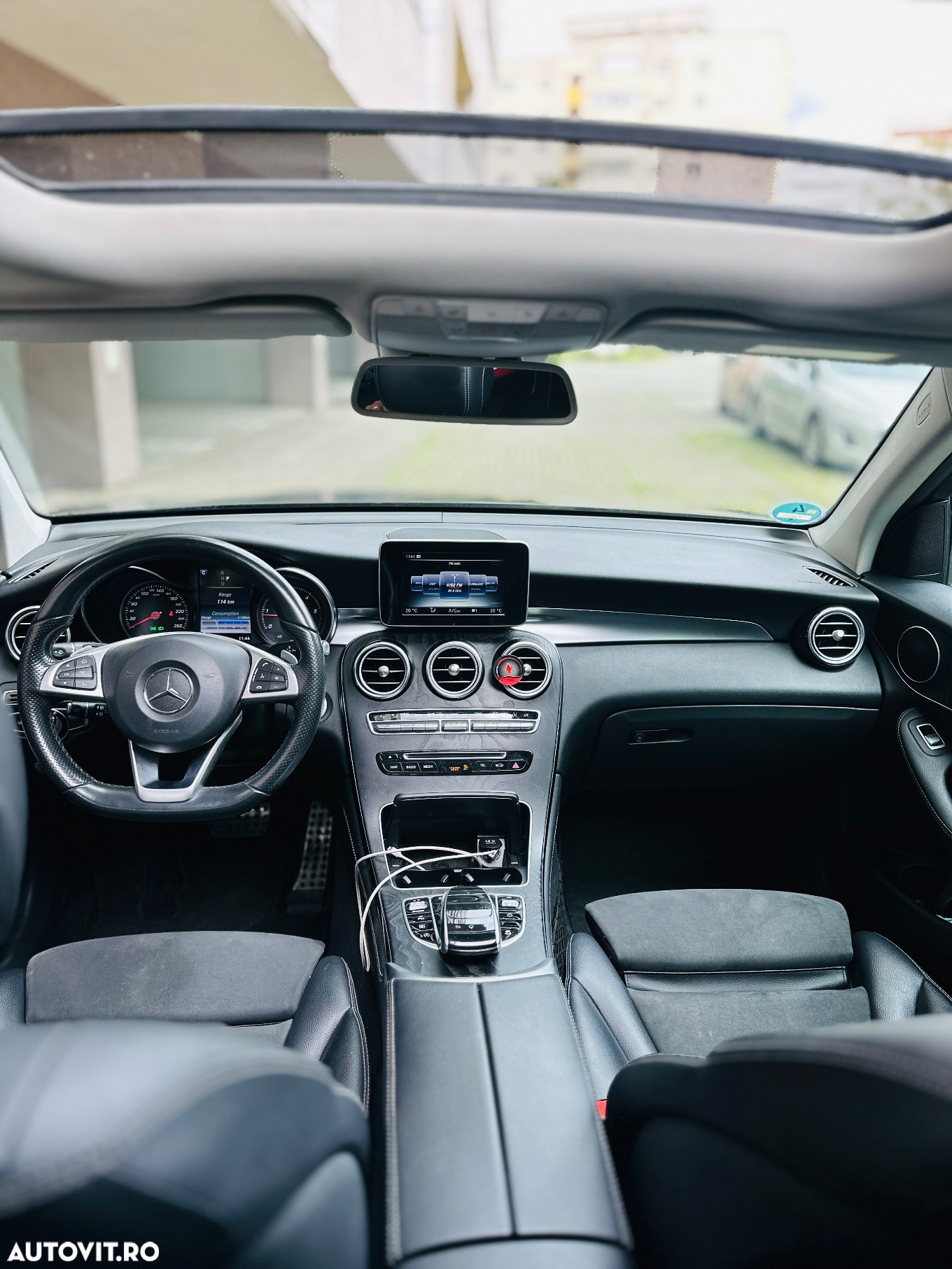 Mercedes-Benz GLC 220 d 4Matic 9G-TRONIC AMG Line - 8