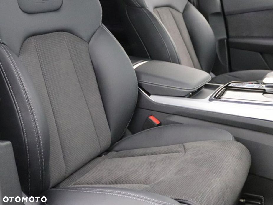 Audi Q7 - 9