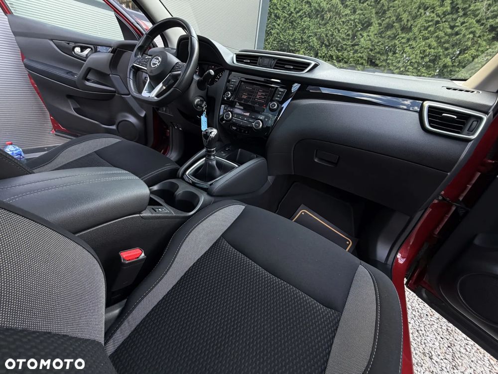 Nissan Qashqai 1.3 DIG-T N-Connecta - 15