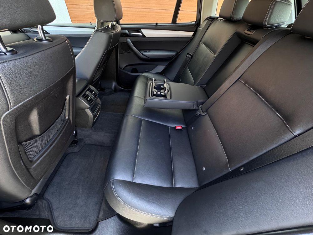 BMW X3 xDrive20d - 8