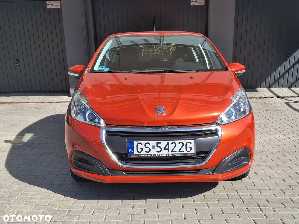 Peugeot 208 - 4