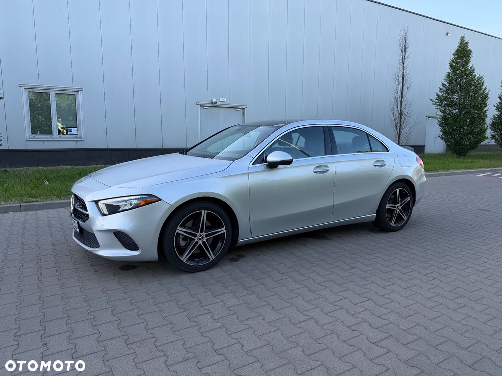 Mercedes-Benz Klasa A 220 7G-DCT AMG Line - 2