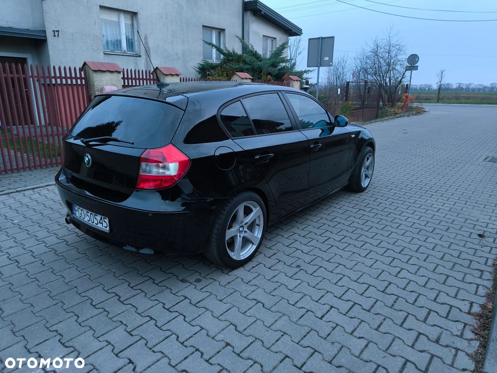 BMW Seria 1 - 23