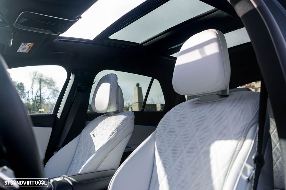 Mercedes-Benz E 300 - 26