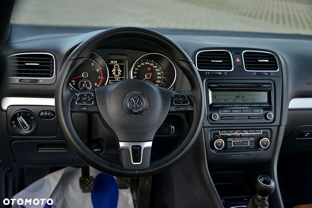 Volkswagen Golf 1.4 TSI Highline - 37