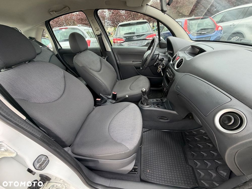 Citroën C3 1.1i First - 10