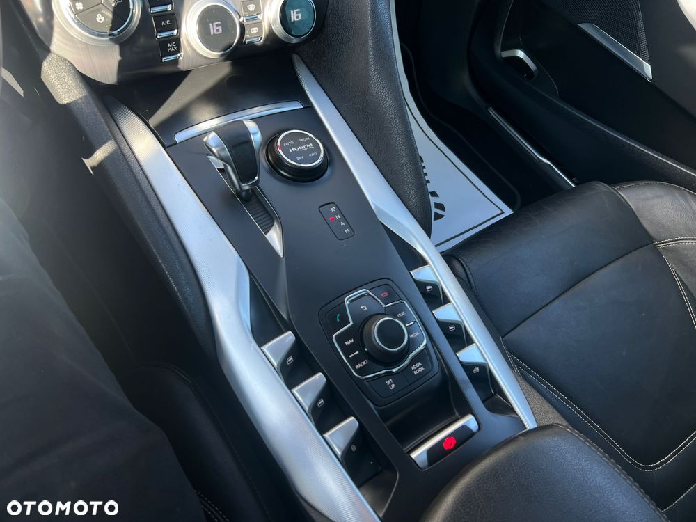 Citroën DS5 Hybrid4 EGS6 SportChic - 25