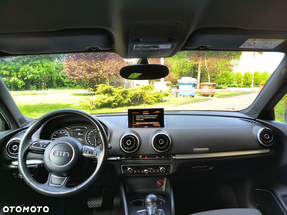 Audi A3 Sportback 1.4 TFSI e-tron S line Sportpaket - 32