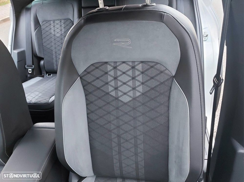 VW Tiguan 1.4 TSI eHybrid R-Line DSG - 23