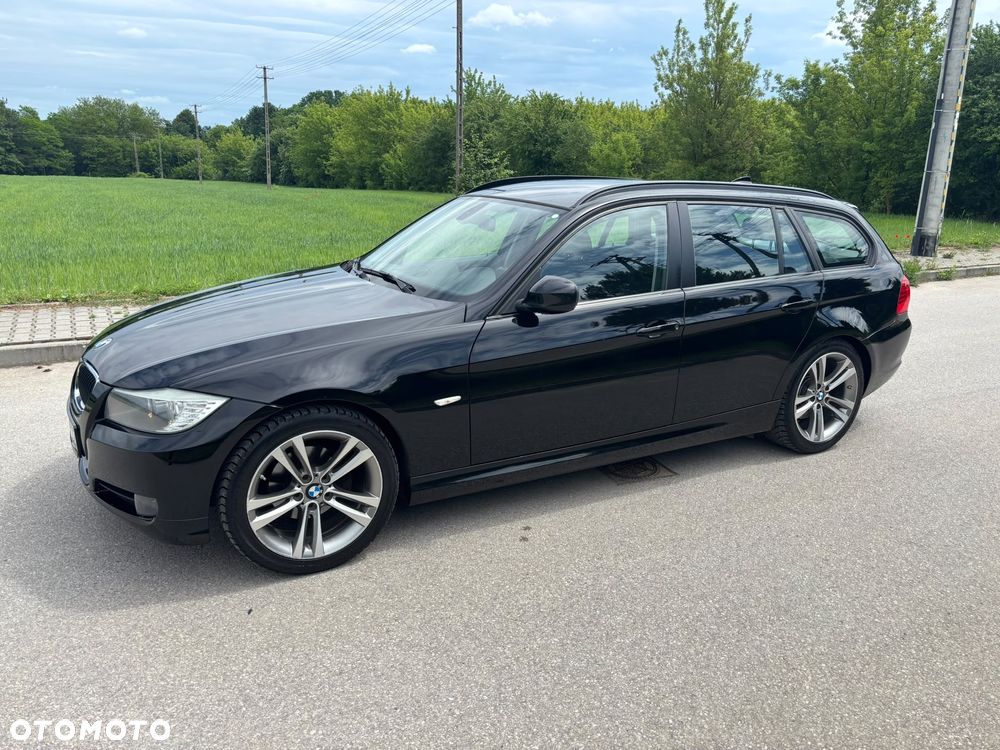 BMW Seria 3 318d - 17